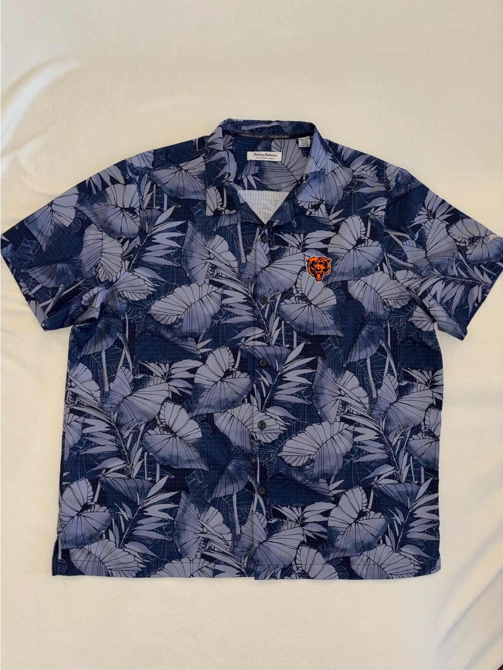 Tommy Bahama Chicago Bears Fuego Floral Shirt XXL Tall